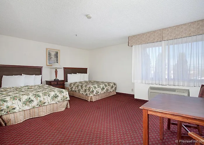 Stanton Inn & Suites